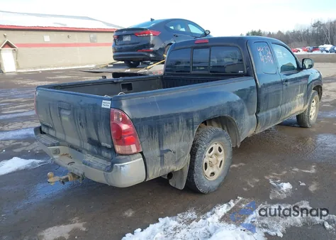 2005 Toyota Tacoma z USA, uszkodzony, nr VIN 5TETX22N85Z044428